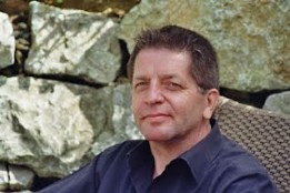 Dr. Ernst Vitek